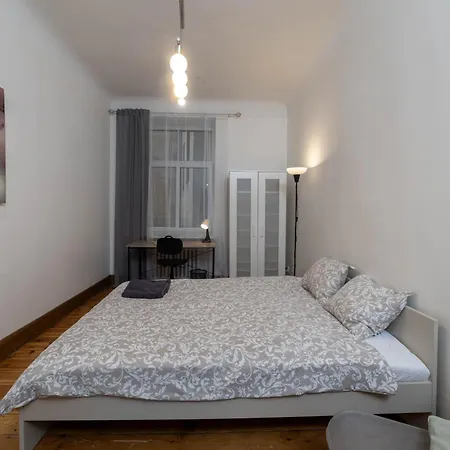 Creative 3-bedroom Space Рига