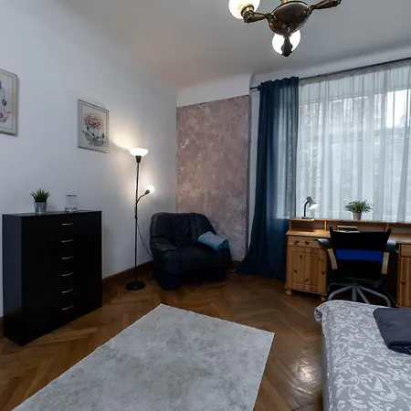 Creative 3-bedroom Space *