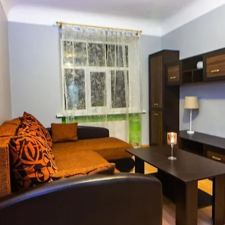 شقة Creative 3-bedroom Space